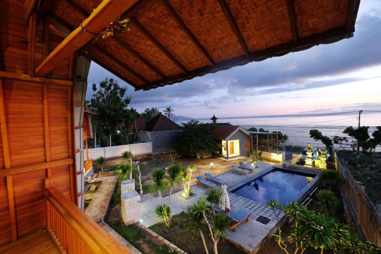 Adara Beach Huts Batununggul Exterior photo