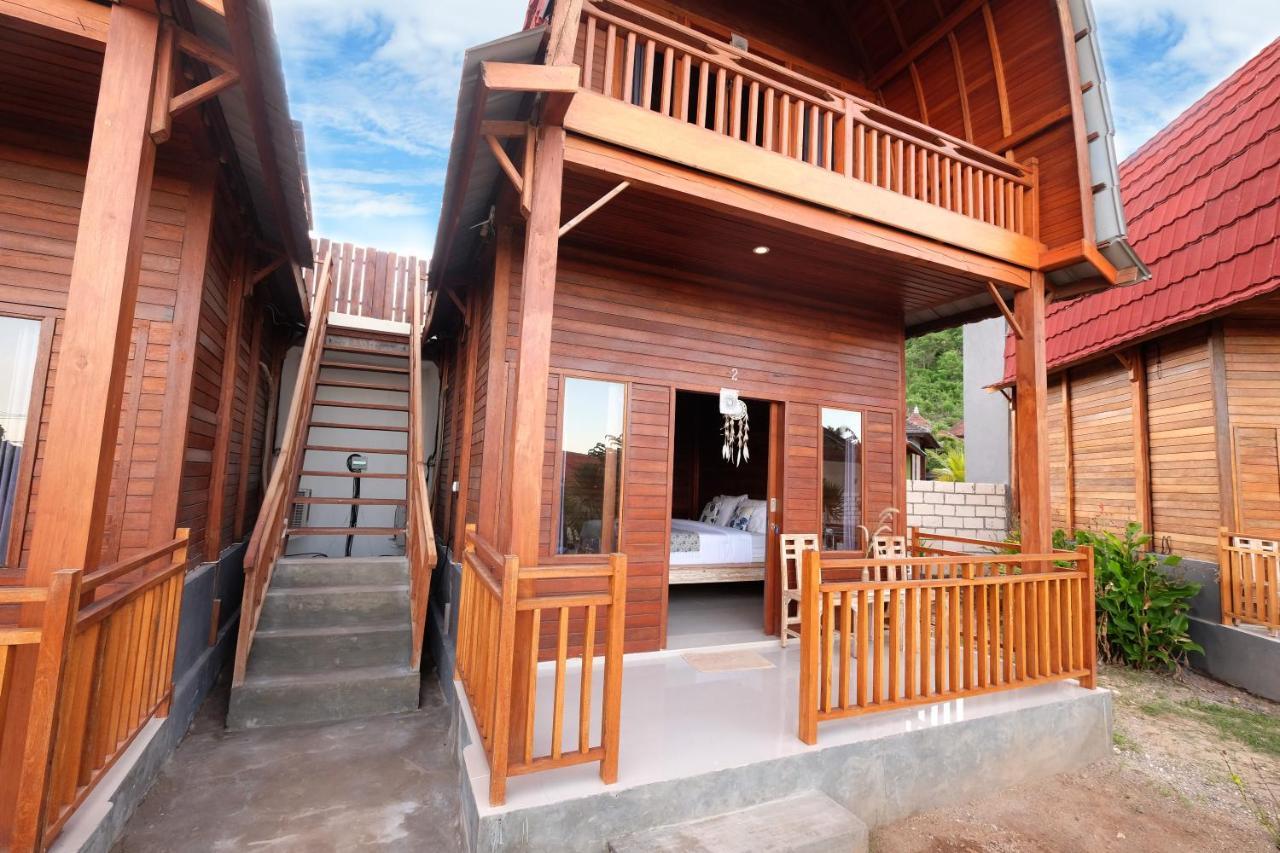 Adara Beach Huts Batununggul Exterior photo